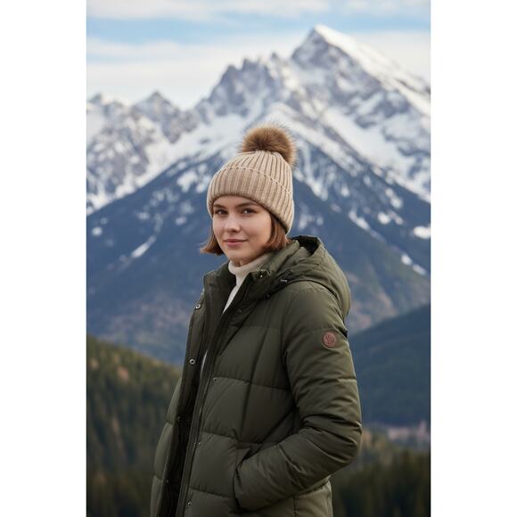 Kemo Sabe Aspen Ribbed Knit Beanie Fox Fur Pom – Gray | Navy | Cream | Black - Picture 9 of 13